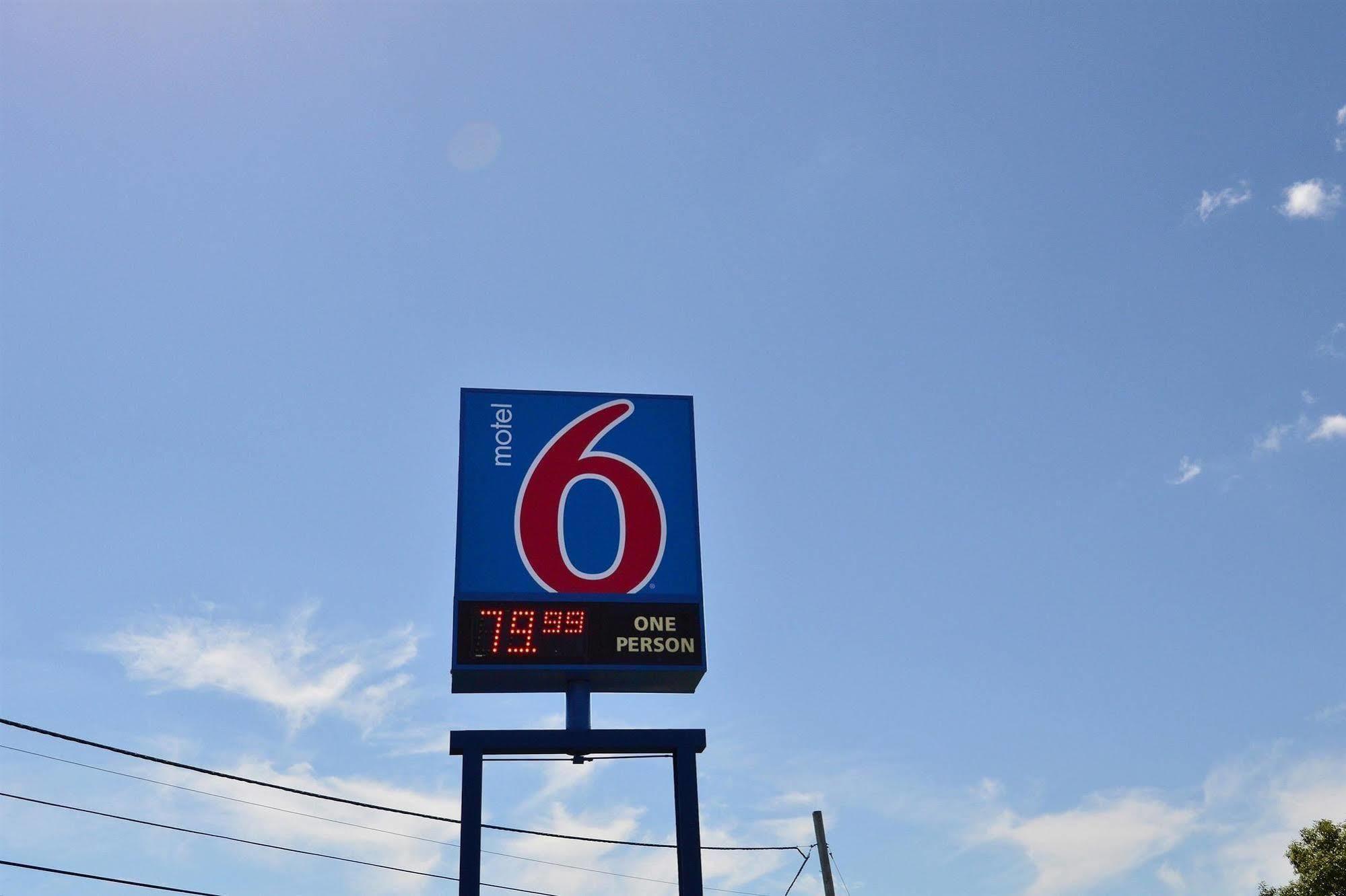 Motel 6-Danvers, Ma - Boston North Buitenkant foto